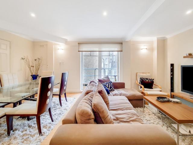 Apartment for rent in Marylebone, Greater London