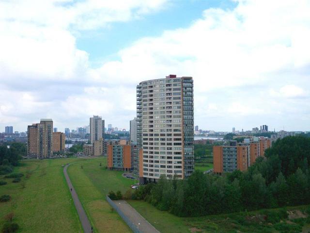 Appartement te huur in De Esch, Rotterdam