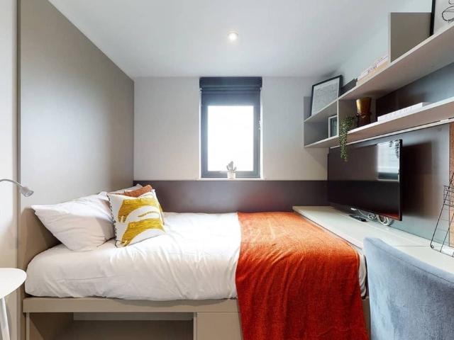 Studio for rent in London Borough of Ealing, Greater London