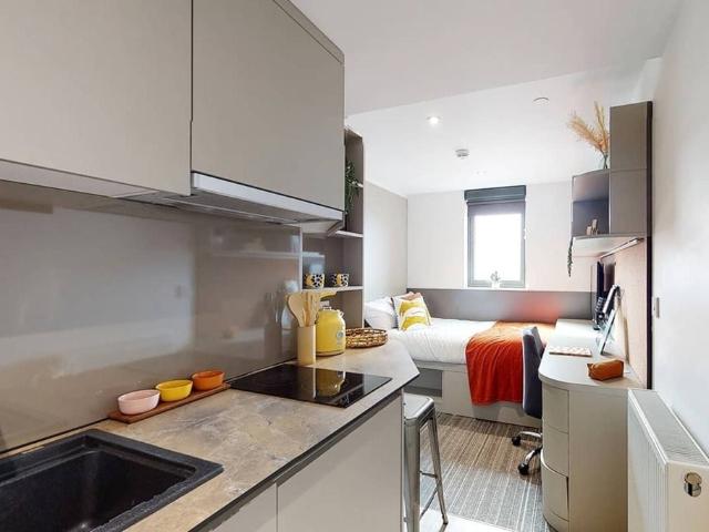 Studio for rent in London Borough of Ealing, Greater London