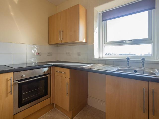 Apartment for rent in Gibbonsdown, Barry