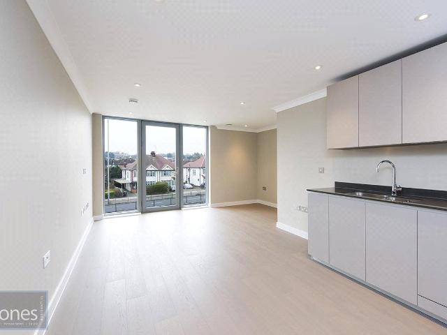 Apartment for rent in Hendon, Greater London