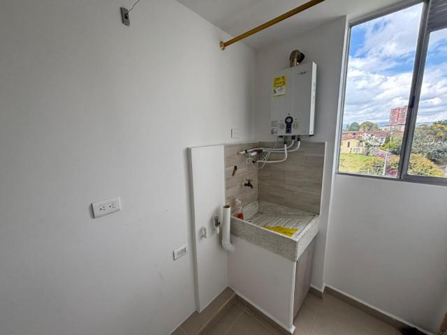 Apartamento en arriendo en Monteires, Occidente