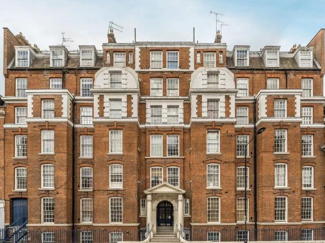 Apartment for rent in King's Cross, Greater London