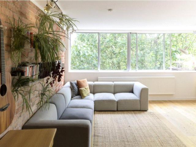 Apartment for rent in North Kensington, Greater London