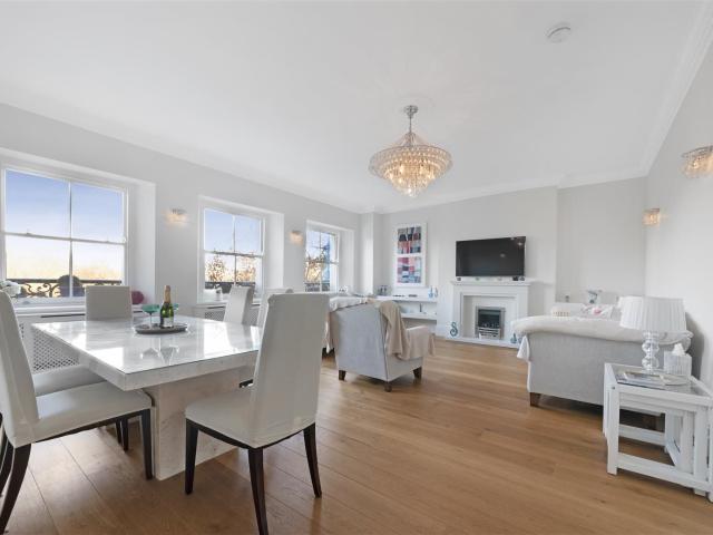 Apartment for rent in South Kensington, Greater London