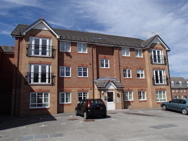 Apartment for rent in Tanyfron, Wales