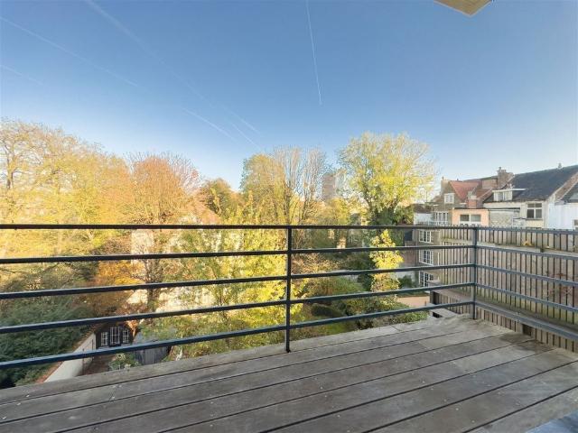 Appartement location à Saint-Boniface - Sint-Bonifatius, Ixelles - Elsene