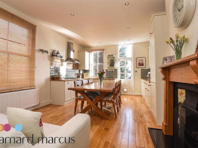 Apartment for rent in Greater London