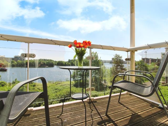 Apartment for rent in Falcon Lodge, Wales