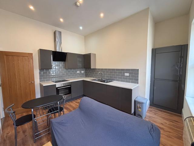 Apartment for rent in Hillhouse, Huddersfield