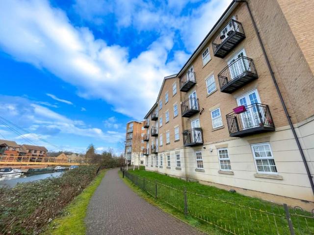 Apartment for rent in Far Cotton and Delapre, Far Cotton