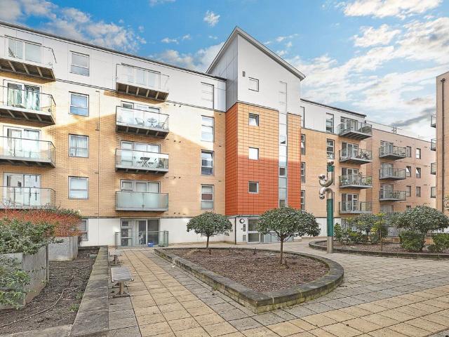 Apartment for rent in South Woodford, Isle Of Man