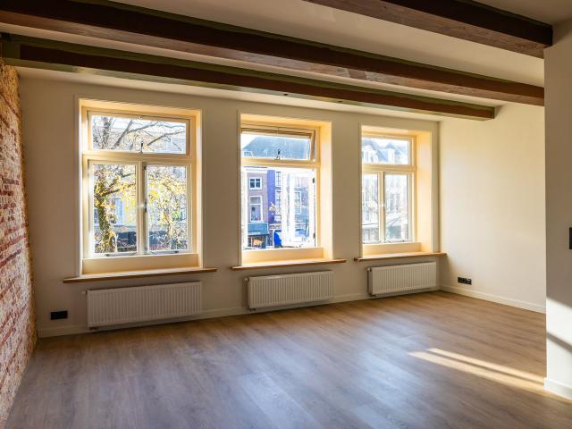 Appartement te huur in Binnenstad en Stationskwartier, Leeuwarden