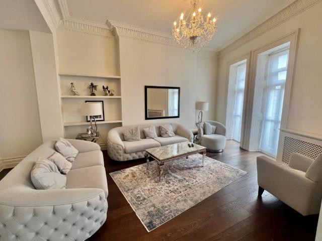 Apartment for rent in Knightsbridge, Greater London