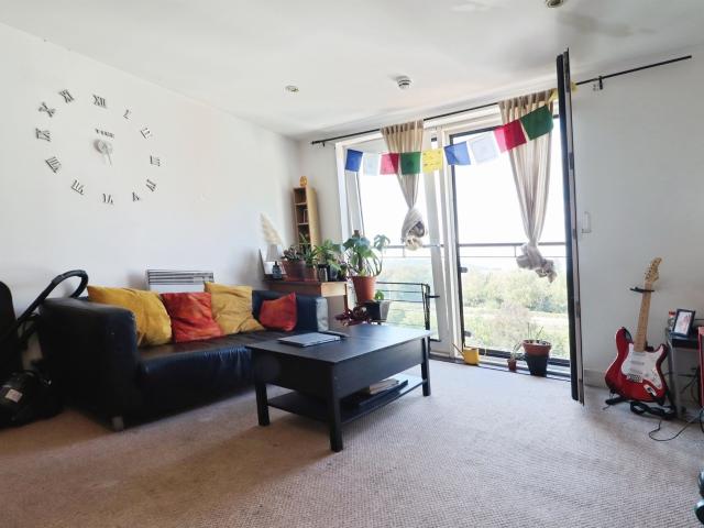 Apartment for rent in Cardiff International Sports Village, Falcon Lodge