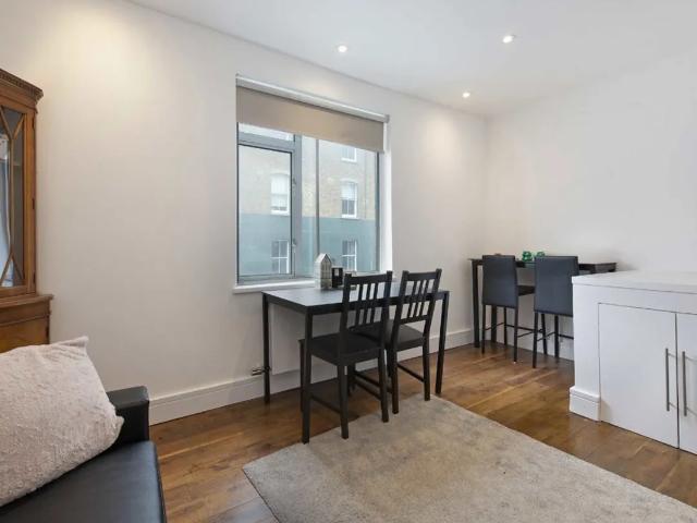 Apartment for rent in Barnsbury, Greater London