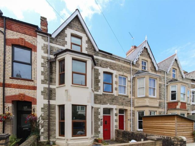 Apartment for rent in Falcon Lodge, Wales