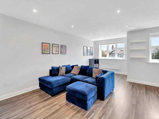 Apartment for rent in Golders Green, Greater London