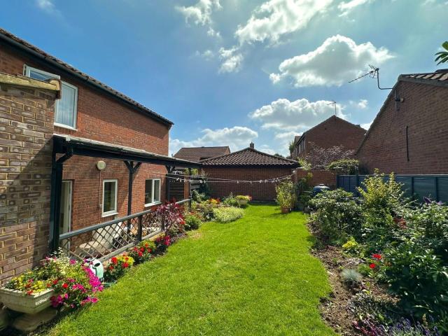 Apartment for rent in Great Linford, Milton Keynes