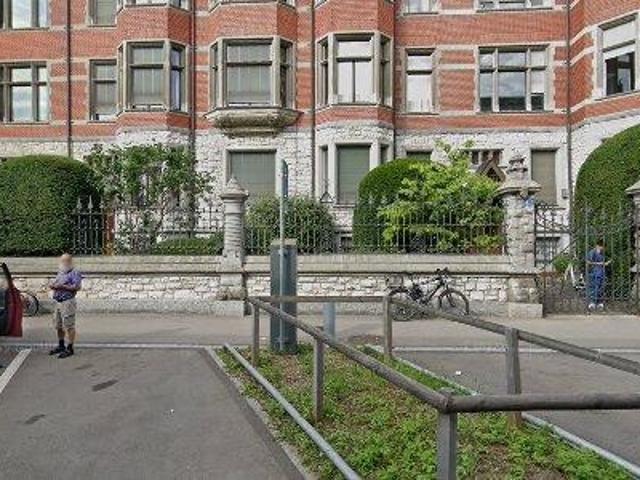 Apartment mieten in Einigen, Zürich