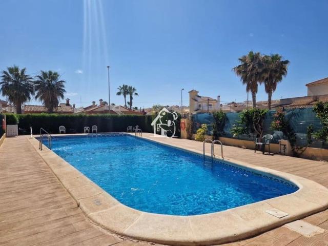 Apartamento en alquiler en Residencial Al Andalus I, Orihuela
