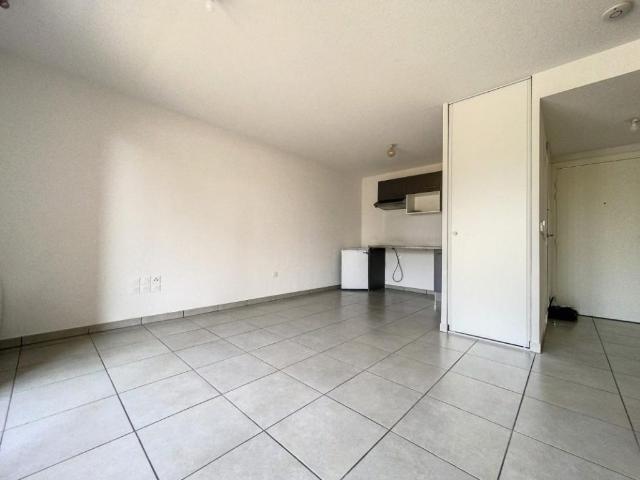 Appartement location à Le Delphi, Labastide-Saint-Sernin