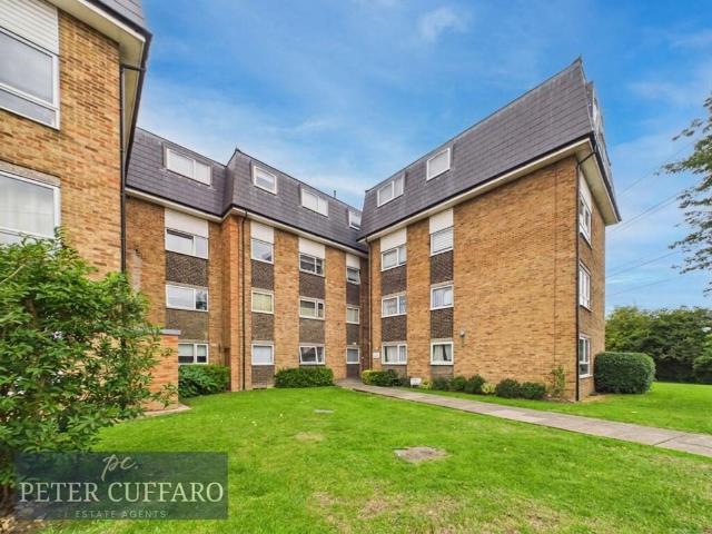 Apartment for rent in Broxbourne, Hertfordshire