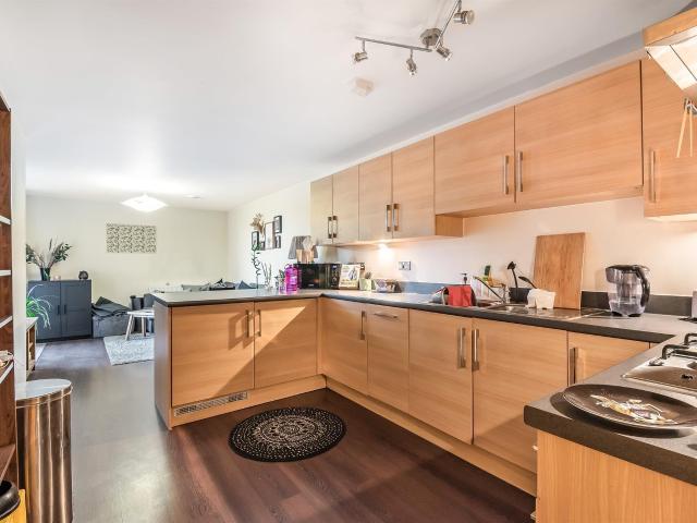 Apartment for rent in Fallow Corner, Greater London