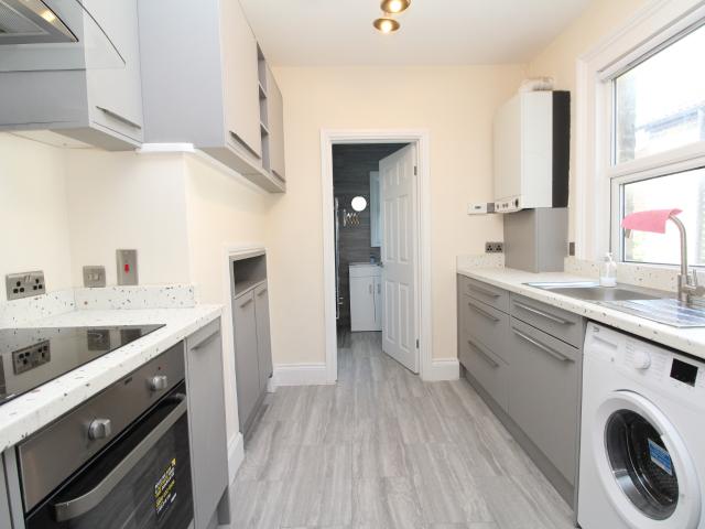 Apartment for rent in London Borough of Lewisham, Lower Sydenham