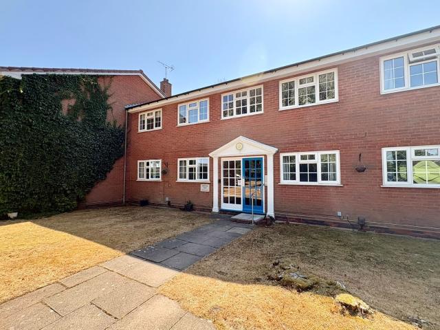 Apartment for rent in Solihull Lodge, West Midlands