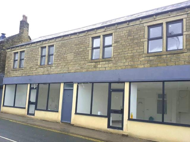 Apartment for rent in Long Lee, West Yorkshire