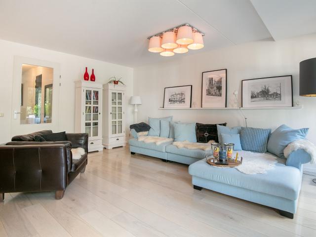 Appartement te huur in Bovenkerk, Noord Holland