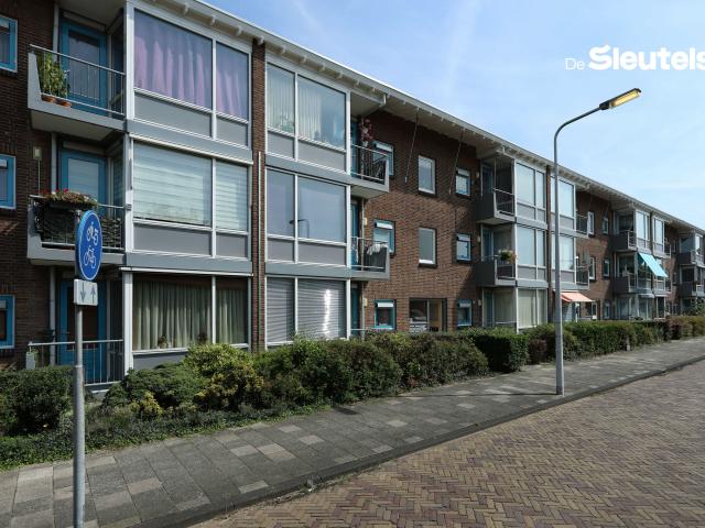 Appartement te huur in De Mors, Zuid Holland