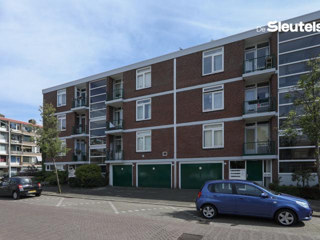Appartement te huur in Fortuinwijk, Zuid Holland