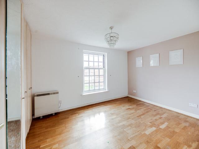 Apartment for rent in Southgate, Greater London
