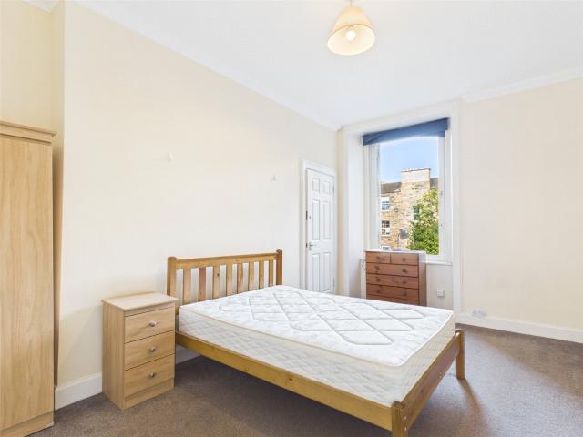 Apartment for rent in Lorne, Leith