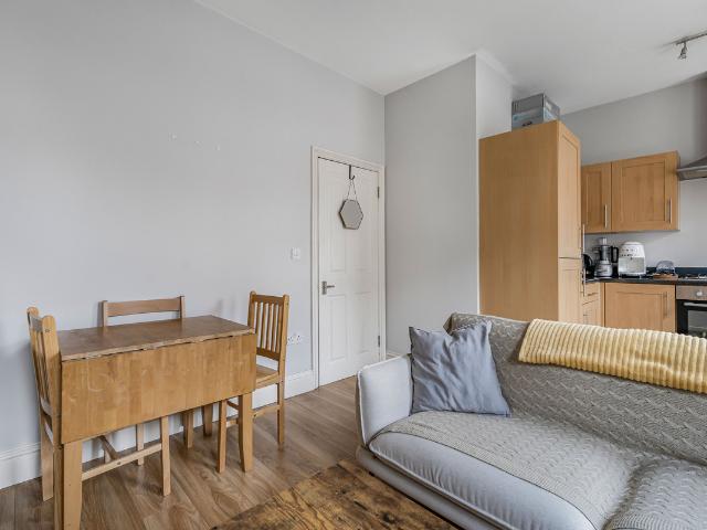 Apartment for rent in London Borough of Merton, Greater London
