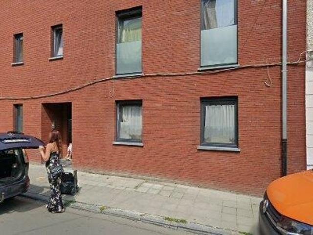 Appartement location à Lessen, Wallonie