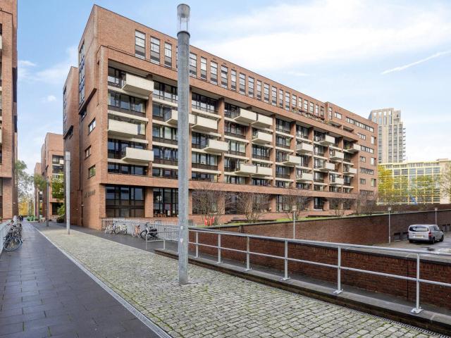 Appartement te huur in Bergen, Acht