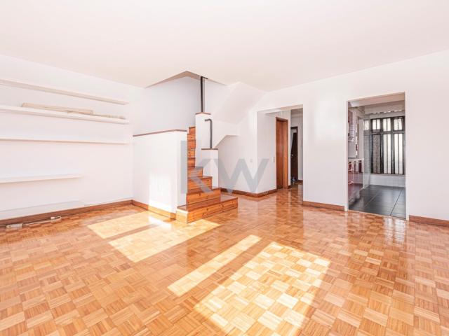 Apartamento alugar em São Francisco Xavier, Lisboa