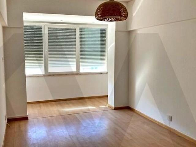 Apartamento alugar em Santo António, Lisboa