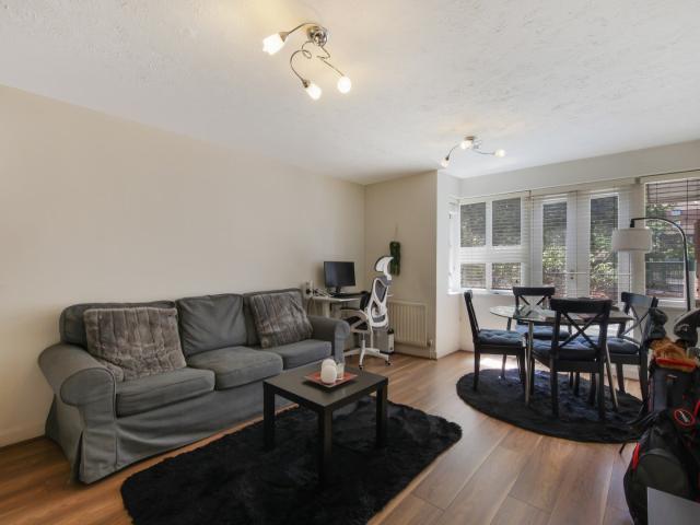 Apartment for rent in Paddington, Greater London