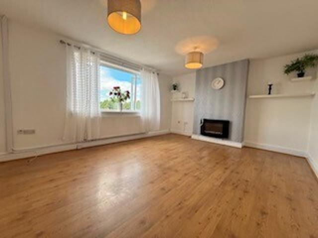Apartment for rent in Falcon Lodge, Wales