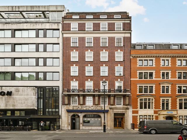 Apartment for rent in Street, Somerset