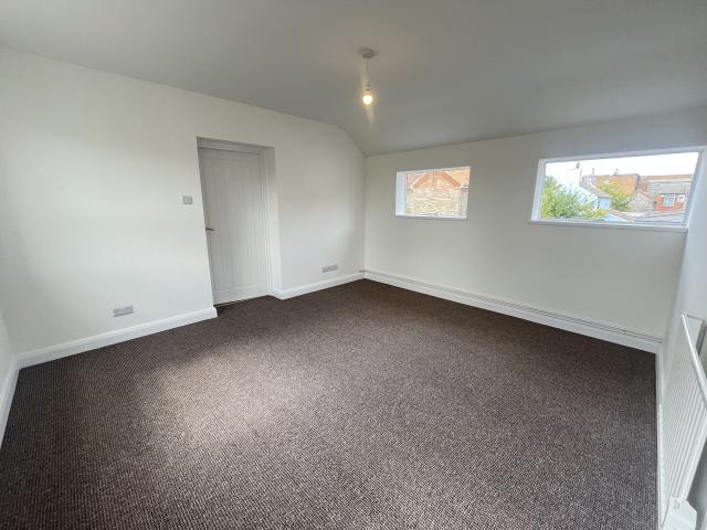 Apartment for rent in Kirkley, East Suffolk