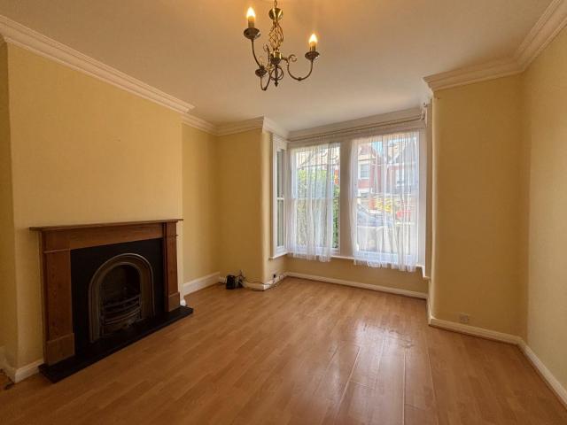 Apartment for rent in Tulse Hill, Greater London