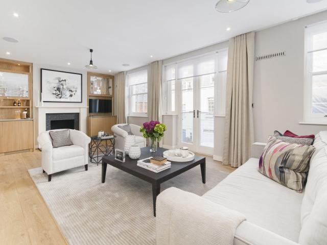 Apartment for rent in Chelsea, Greater London
