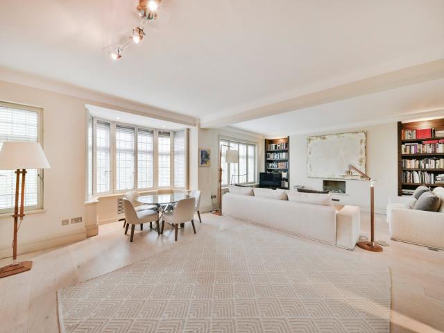 Apartment for rent in Chelsea, Greater London