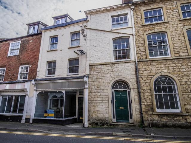 Apartment for rent in Dursley, School House